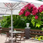 Seehotel Zum Loewen Strasen