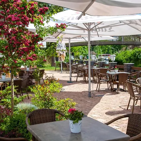 Seehotel Zum Löwen Strasen