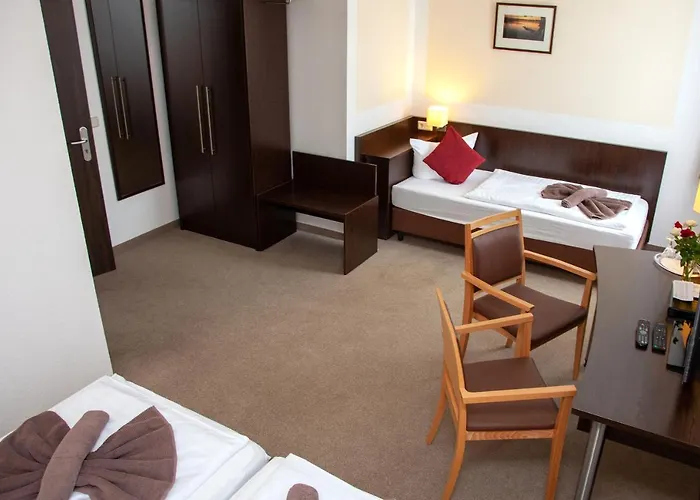 Seehotel Zum Loewen Ξενοδοχείο Strasen