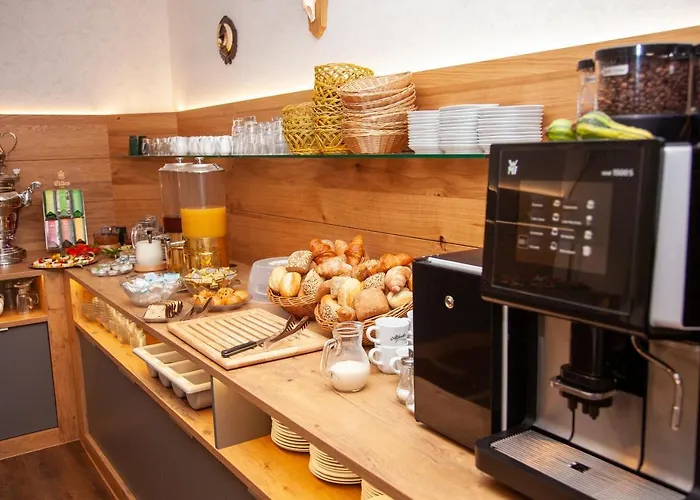 Seehotel Zum Loewen Strasen